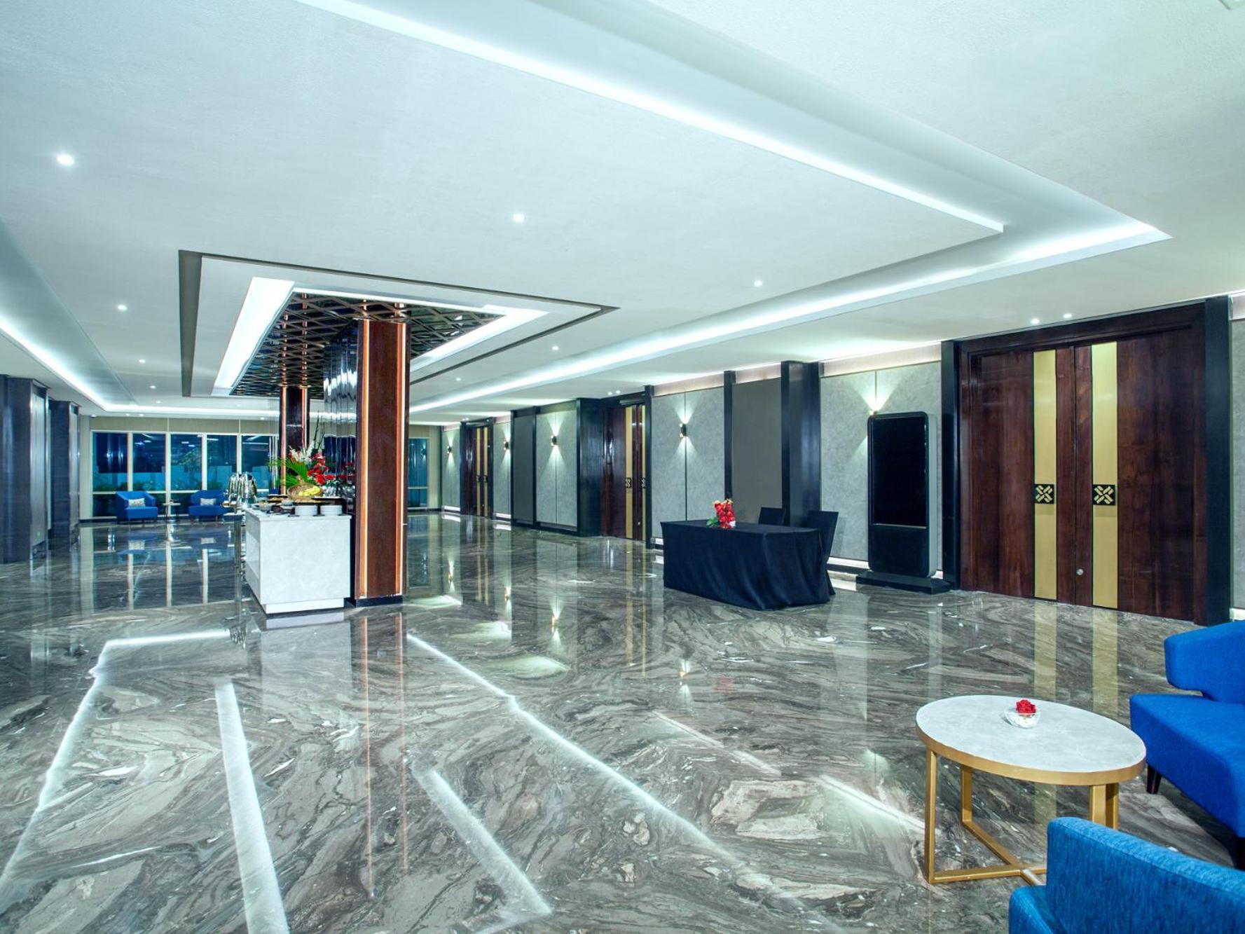 Hotel Platinum Tunjungan Surabaya